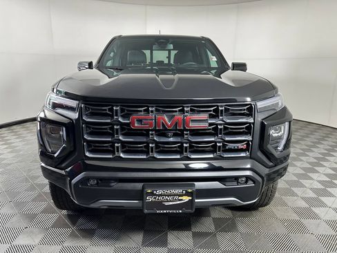 Used 2024 GMC Canyon AT4 w/ Technology Package AWD/4WD image 8