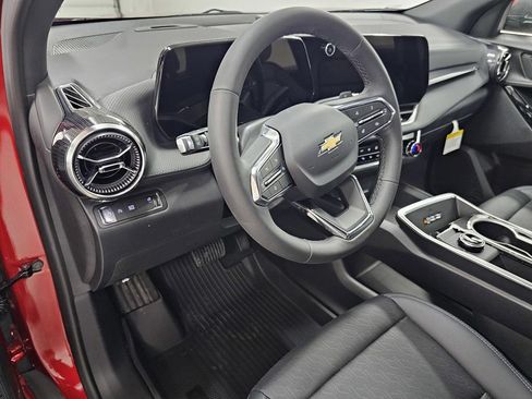 New 2026 Chevrolet Equinox LT w/ Convenience Package II FWD image 12
