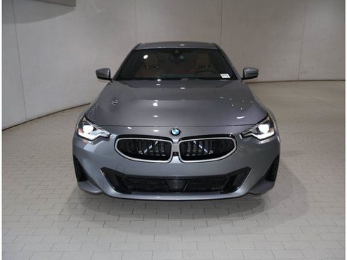 Certified 2026 BMW 230i Coupe w/ Convenience Package RWD image 9