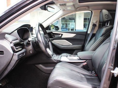 Used 2024 Acura MDX w/ Technology Package AWD/4WD image 12