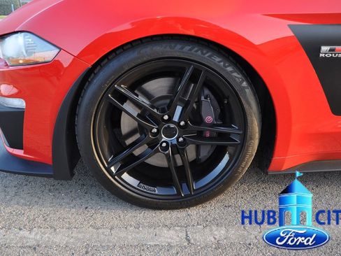 Used 2018 Ford Mustang GT Premium w/ GT Performance Package image 9