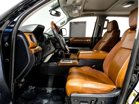 Used 2017 Toyota Tundra 1794 Edition image 15