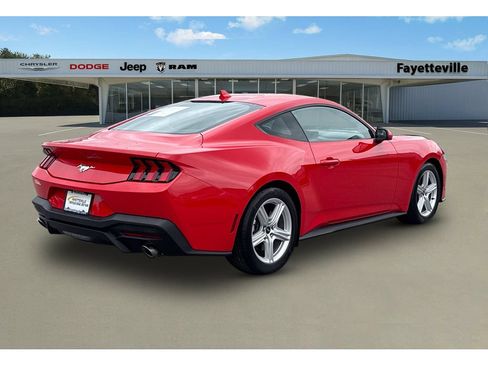 Used 2026 Ford Mustang Premium RWD image 3