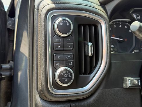 Used 2019 GMC Sierra 1500 AT4 w/ AT4 Premium Package AWD/4WD image 23