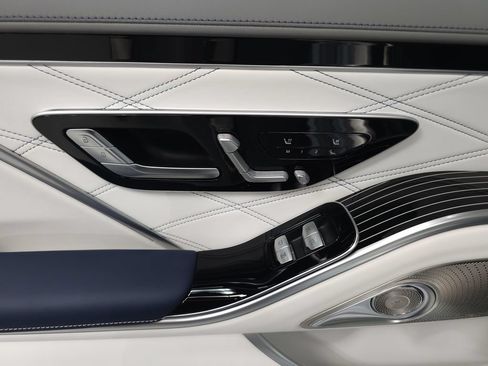 Used 2024 Mercedes-Benz Maybach S 680 4MATIC image 30