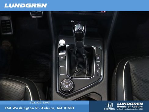 Used 2023 Volkswagen Tiguan SEL R-Line image 26