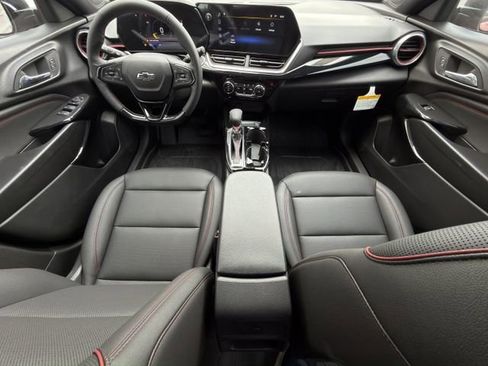 New 2026 Chevrolet Trax RS w/ Sunroof Package image 10