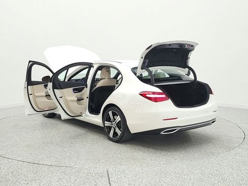 Certified 2025 Mercedes-Benz C 300 Sedan image 12