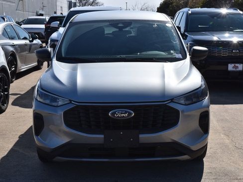 Certified 2023 Ford Escape Active image 3