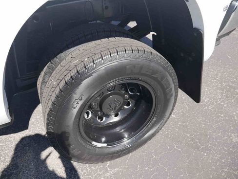 Certified 2022 RAM 3500 Laramie AWD/4WD image 9