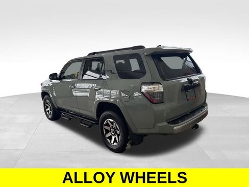 Used 2023 Toyota 4Runner TRD Off-Road Premium image 3