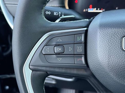 New 2025 Jeep Grand Cherokee L Altitude image 24