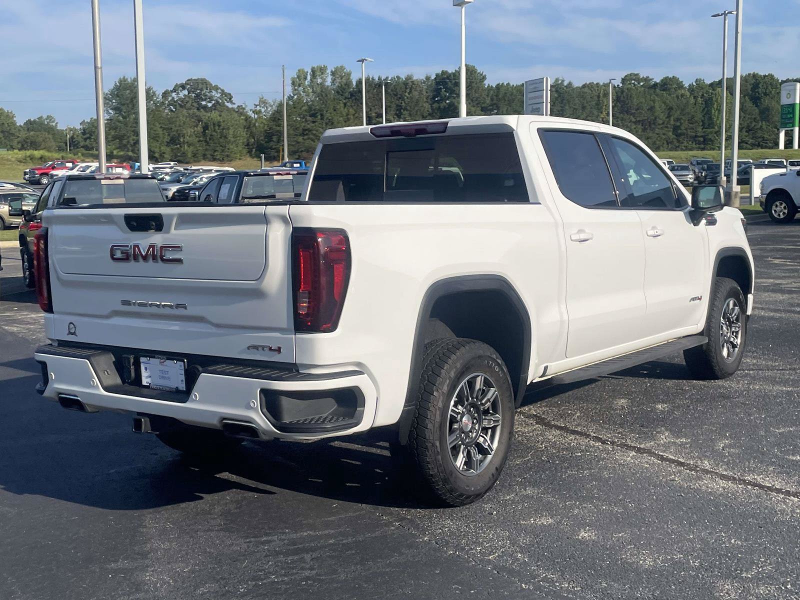 Certified 2024 GMC Sierra 1500 AT4 w/ Technology Package AWD/4WD image 3