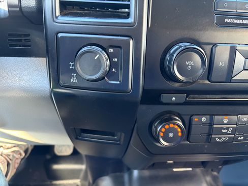 Used 2016 Ford F150 XL w/ Equipment Group 101A Mid image 28