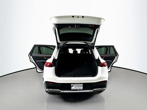 Used 2023 Mercedes-Benz EQS 580 4MATIC SUV w/ Acoustic Comfort Package image 25