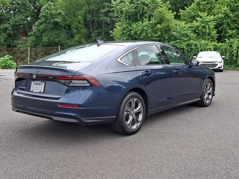 Used 2024 Honda Accord EX image 6