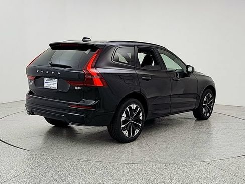 New 2027 Volvo XC60 B5 Plus AWD/4WD image 5