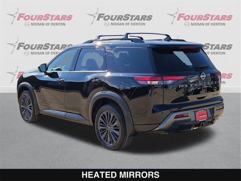 New 2026 Nissan Pathfinder SL image 7