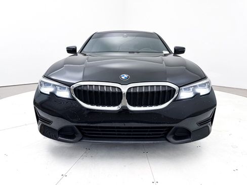 Used 2019 BMW 330i Sedan image 13