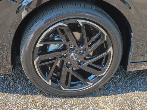 New 2026 Nissan Sentra SR w/ SR All Weather Package FWD image 10