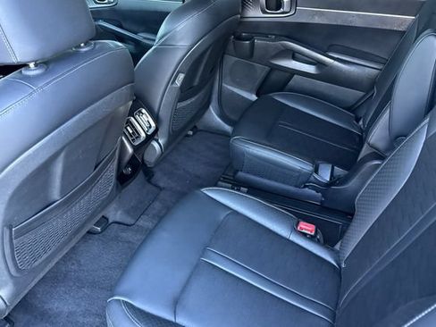 Certified 2025 Kia Sorento EX AWD/4WD image 15