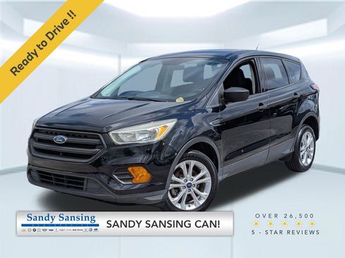 Used 2017 Ford Escape S image 1