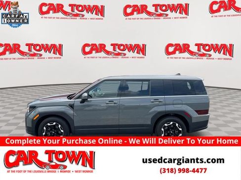 Used 2025 Hyundai Santa Fe SE AWD/4WD image 1