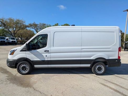 New 2026 Ford Transit 250 148 Medium Roof w/ Load Area Protection Package RWD image 3
