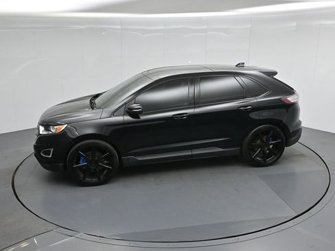 Used 2016 Ford Edge Titanium w/ Equipment Group 301A image 41