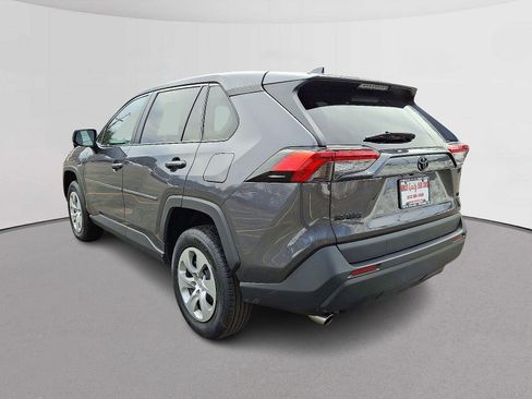 Used 2023 Toyota RAV4 LE image 7