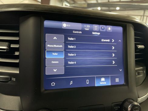 Used 2024 RAM 2500 Big Horn image 32