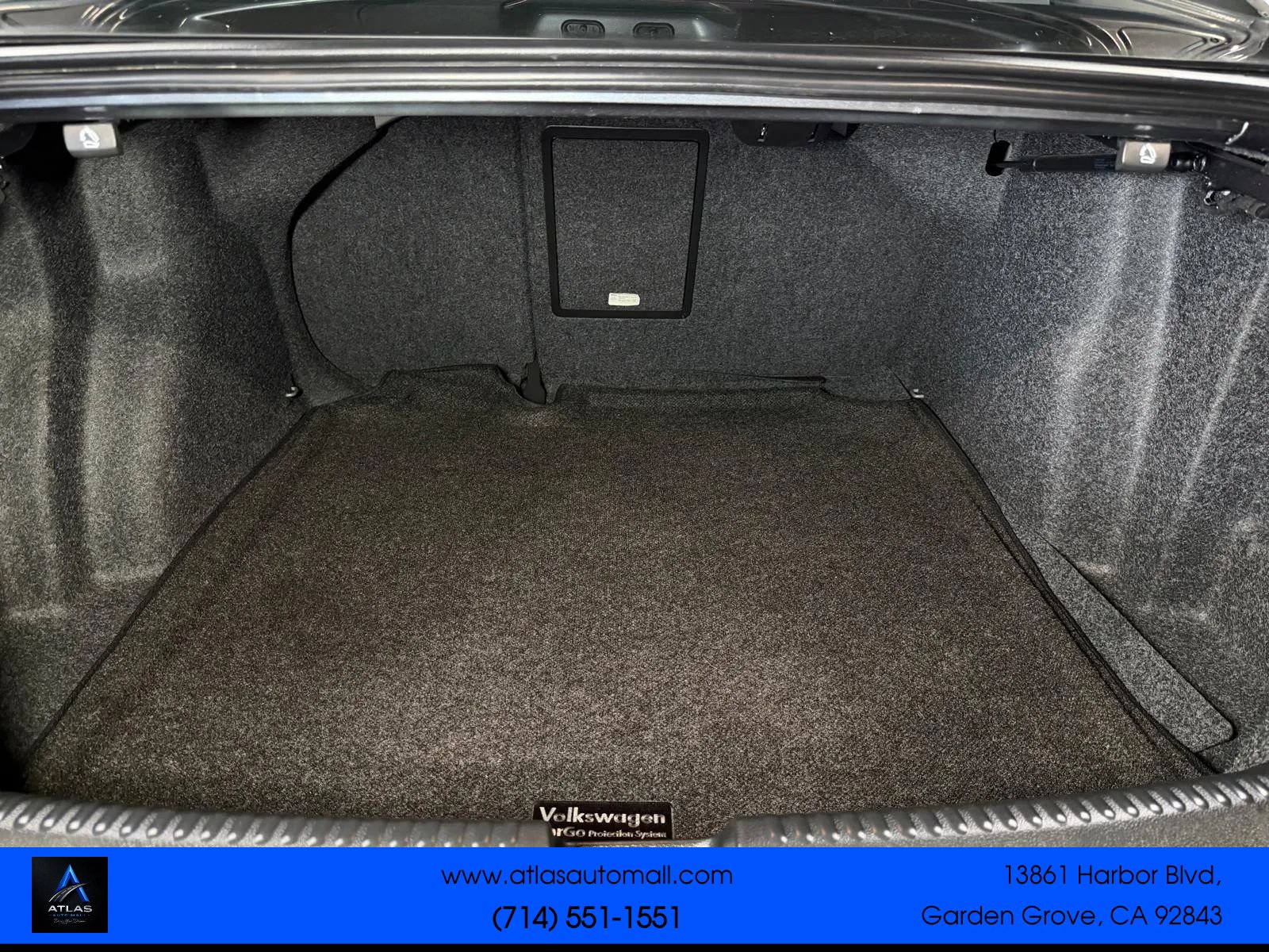 Used 2018 Volkswagen Jetta SE FWD image 14