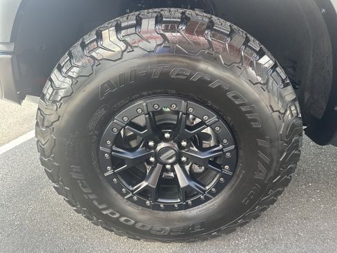 Used 2023 Ford F150 Raptor w/ Equipment Group 802A Raptor R AWD/4WD image 45
