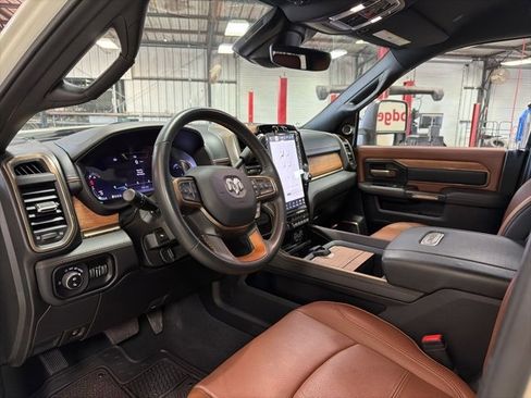 Used 2024 RAM 3500 Limited w/ Safety Group image 11