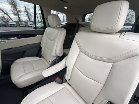 Certified 2020 Cadillac XT6 Premium Luxury image 26