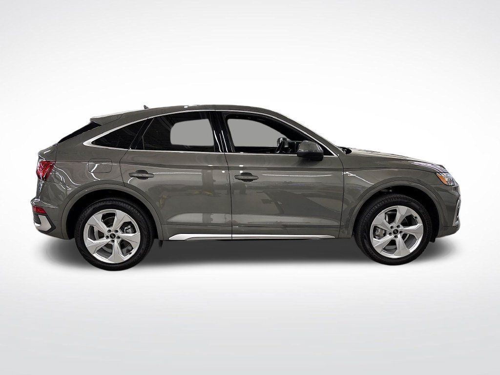 Used 2025 Audi Q5 2.0T Premium Plus AWD/4WD image 6