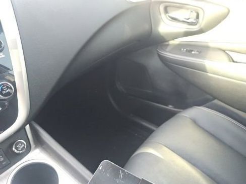 Used 2017 Nissan Murano SL w/ SL Technology Package image 12