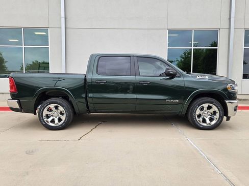 New 2026 RAM 1500 2WD Crew Cab image 2