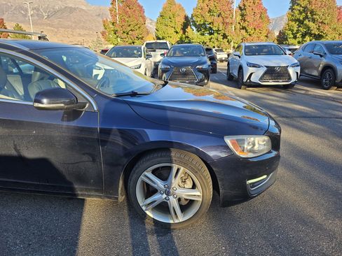 Used 2016 Volvo V60 T5 Premier image 10