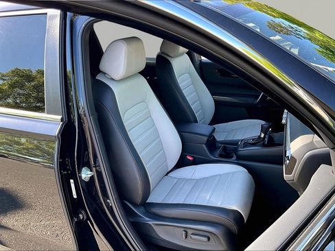 Certified 2025 Honda CR-V Sport Touring image 20