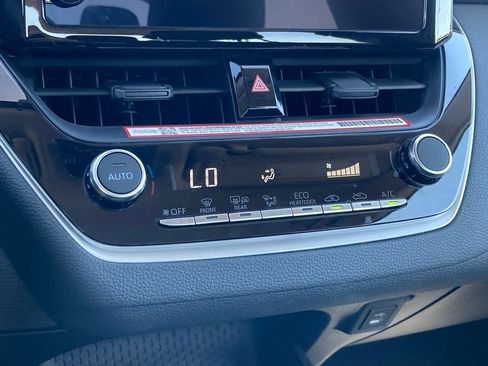 Used 2026 Toyota Corolla LE image 20