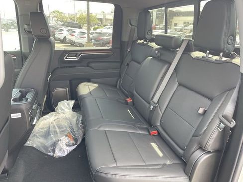 New 2026 GMC Sierra 2500 Denali w/ Denali Reserve Package AWD/4WD image 22