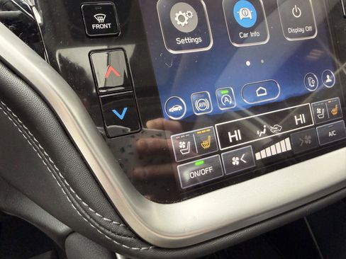 Used 2025 Subaru Legacy Touring XT image 25