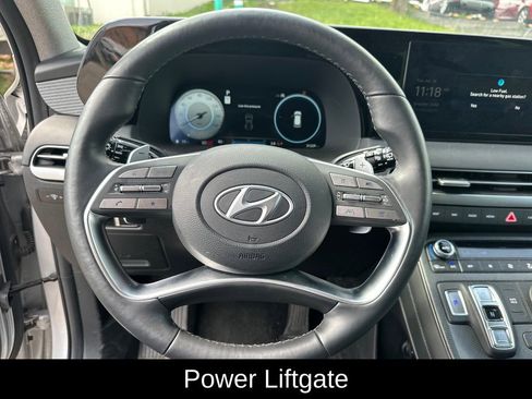 Used 2025 Hyundai Palisade Limited FWD image 11