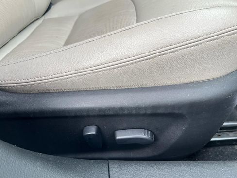 Used 2020 Nissan Altima 2.0 Platinum image 11