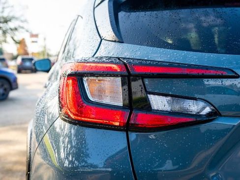 Certified 2024 Subaru Crosstrek 2.0i Premium image 16