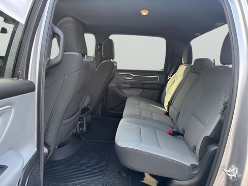 Used 2022 RAM 1500 Big Horn AWD/4WD image 11