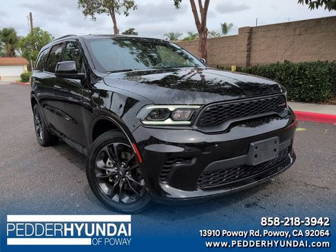 Used 2025 Dodge Durango GT w/ Blacktop Package AWD/4WD image 1