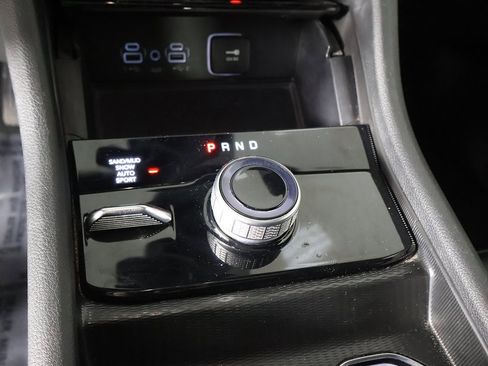 Used 2024 Jeep Grand Cherokee L Limited w/ Luxury Tech Group II image 55