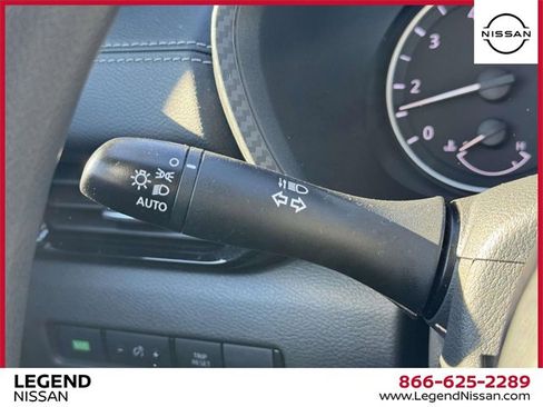 Used 2023 Nissan Sentra SV image 20